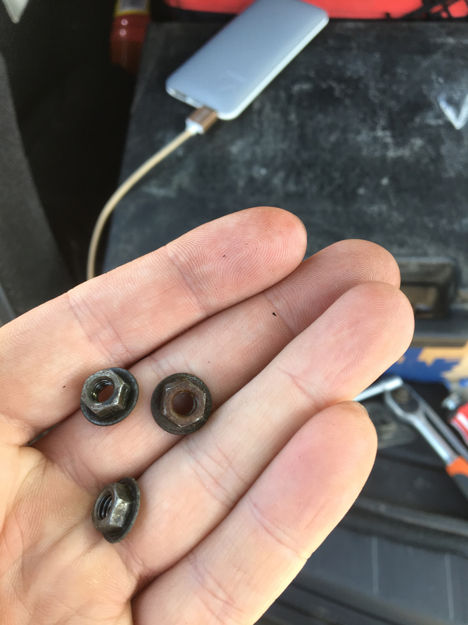 Фото в бортжурнале Infiniti FX (1G)