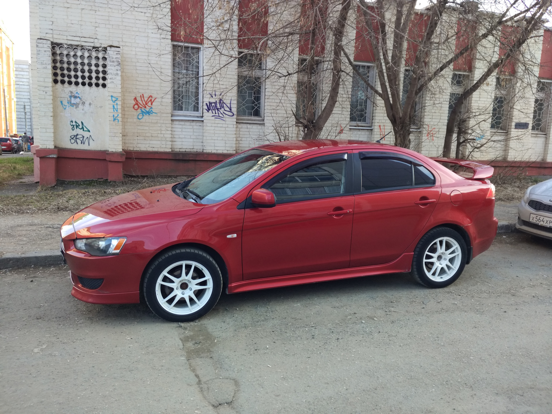 Лансер 50. Lancer x 215/50 r17. Kosei Direzza r17. Lancer x r18. R17 50 Lancer 10.