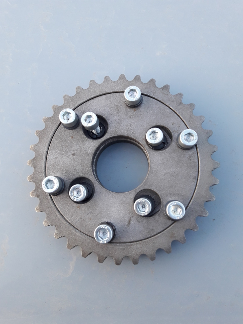 Разрезная шестерня на узам — Москвич 2141, 1,7 л, 1995 года | запчасти ...