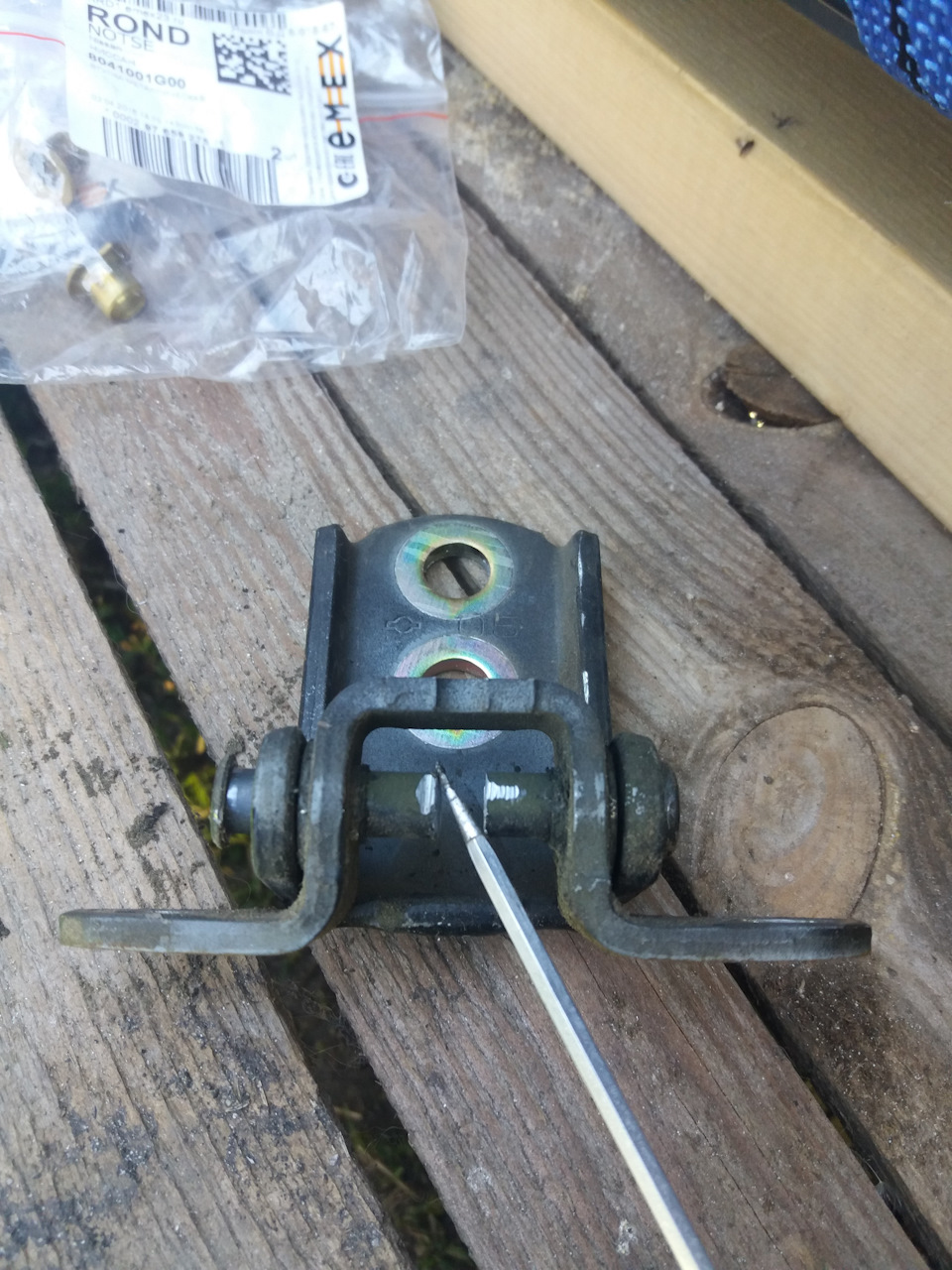 Ремонт провисшей двери… — Nissan Primera Wagon (P11), 1,8 л, 2000 года ...