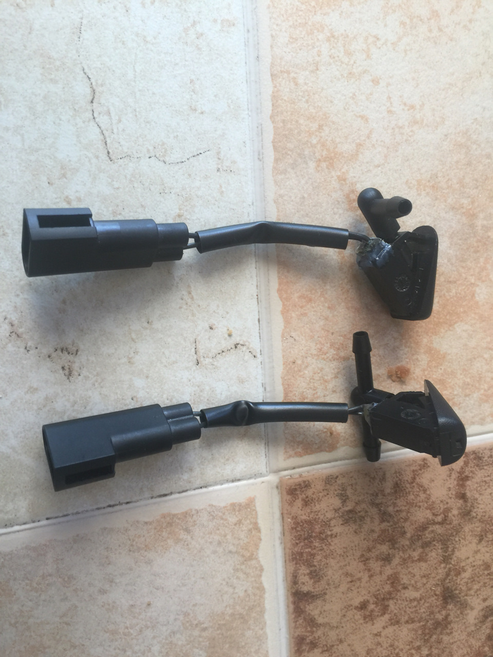 Омыватели лобового стекла — Mercedes-Benz CLK (W208), 2,3 л, 2000 года ...