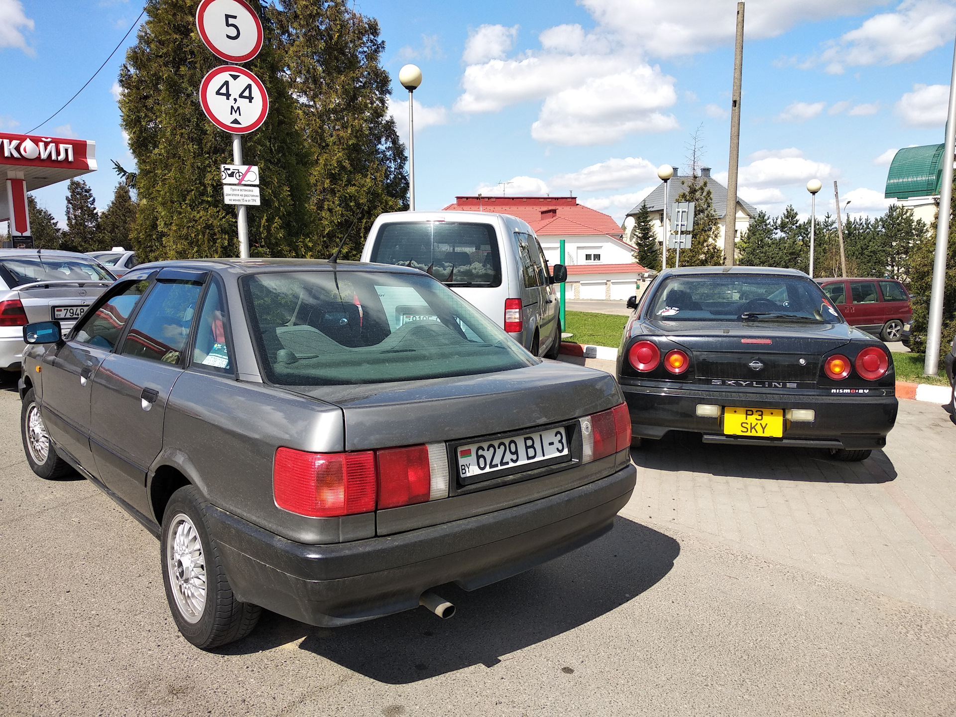 Кидает масло в сапун?! — Audi 80 (B3), 1,8 л, 1987 года | другое | DRIVE2