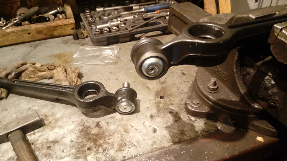 Да будет тавотница — Audi 100 (C3), 1,8 л, 1983 года | расходники | DRIVE2