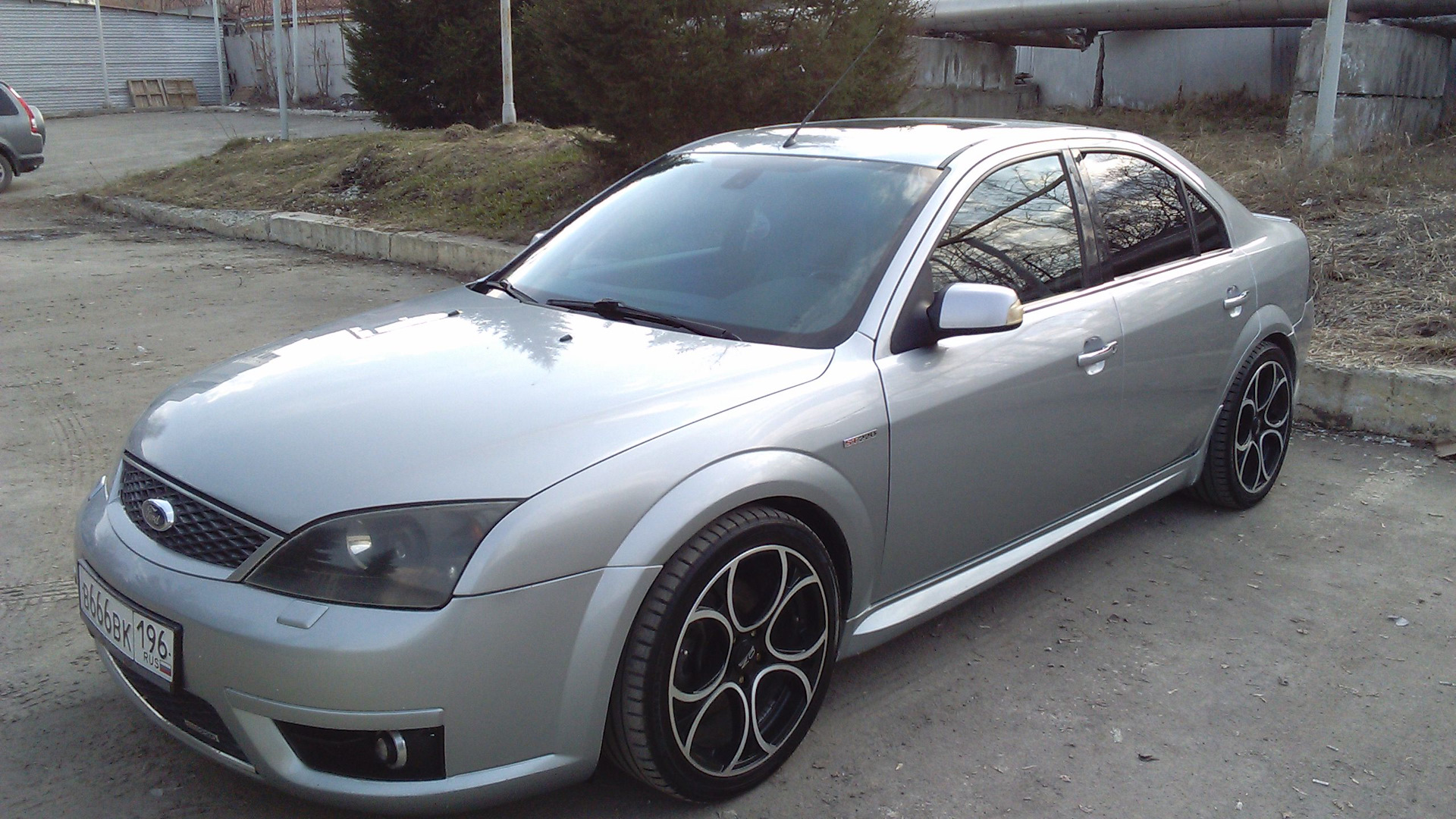 Ford Mondeo III ST220 3.0 бензиновый 2006 | +++ЛЮТЫЙ+++ на DRIVE2