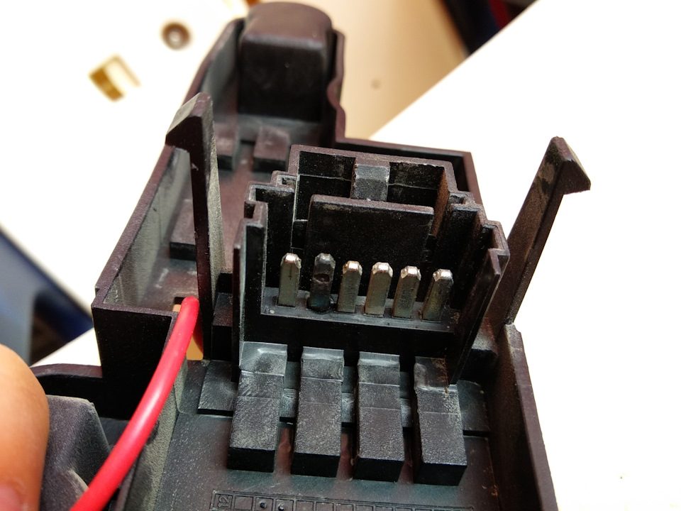 Доп. Масса на задние фары — Renault Logan (1G), 1,6 л, 2006 года ...