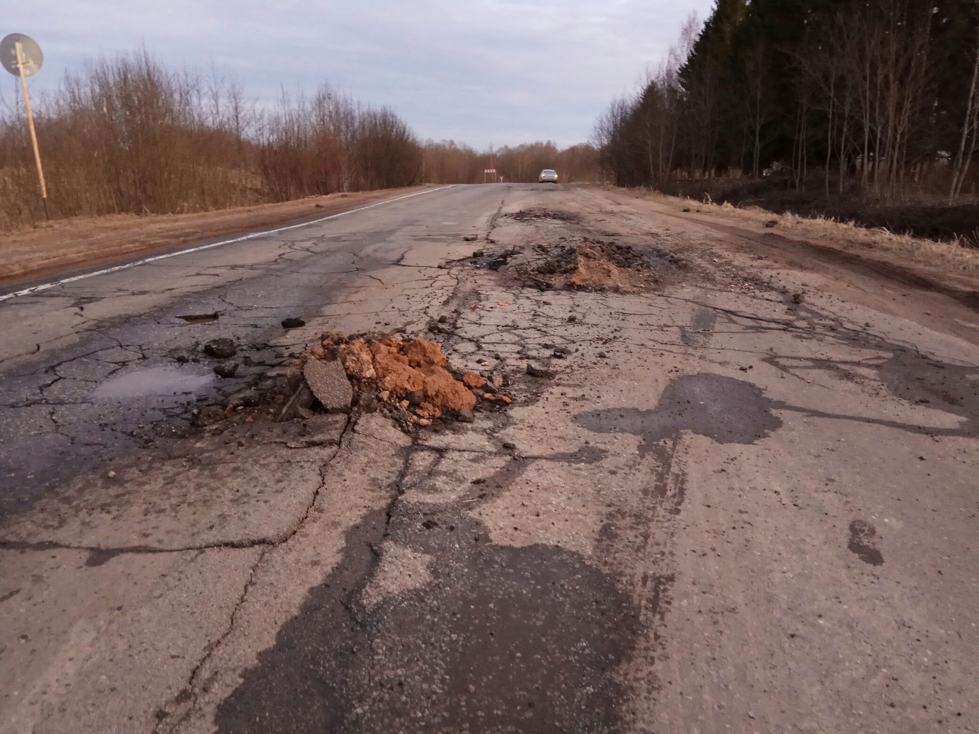 Дороги газета. Дорога Ржев Осташков. Дорога Демянск Осташков. Дорога Ржев Селижарово. Дорога со Ржева на Селигер.