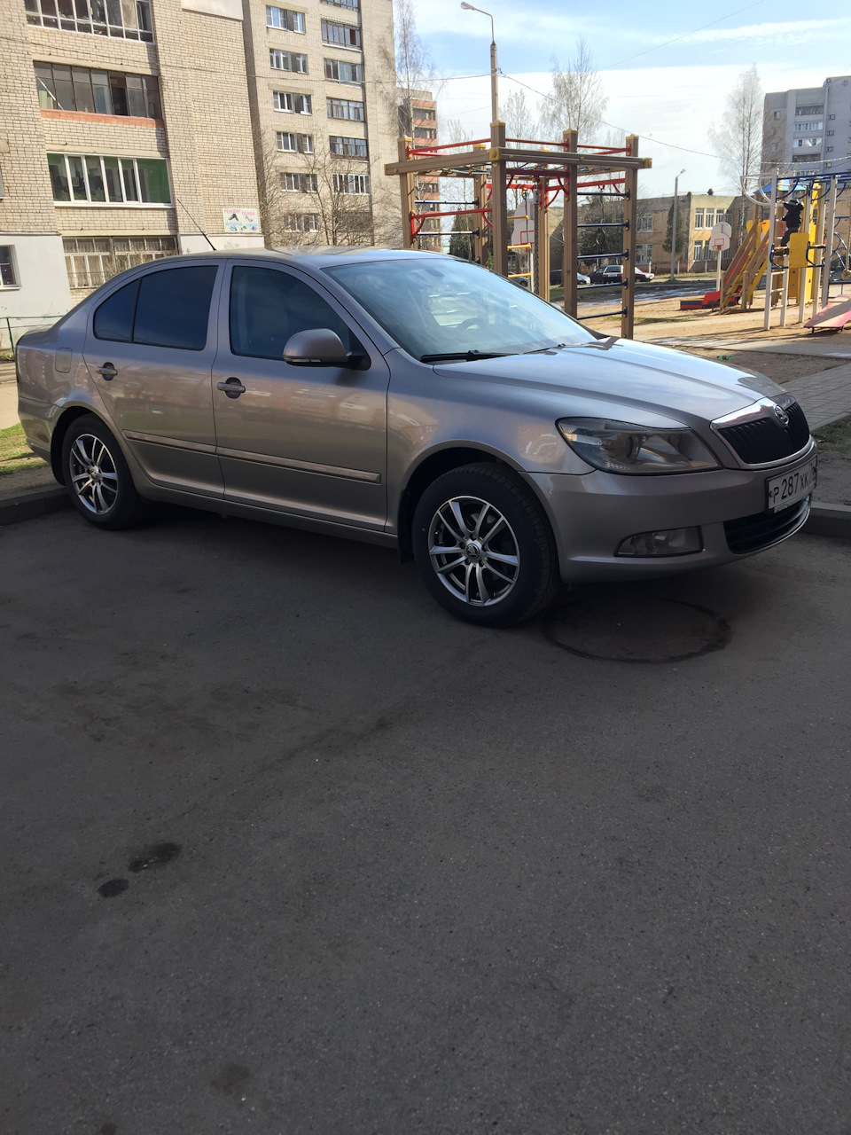 Новая Резина и новый размер! — Skoda Octavia A5 Mk2, 1,6 л, 2009 года ...