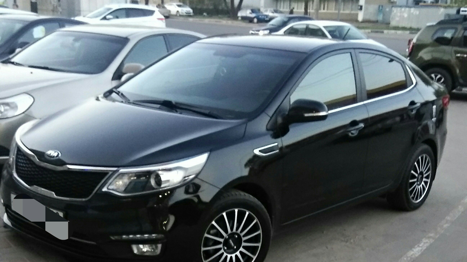 Kia Rio 2013 черная