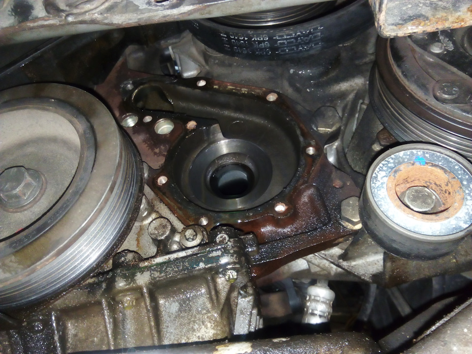 Замена водяной помпы рено сценик 1.9 dci. — DRIVE2