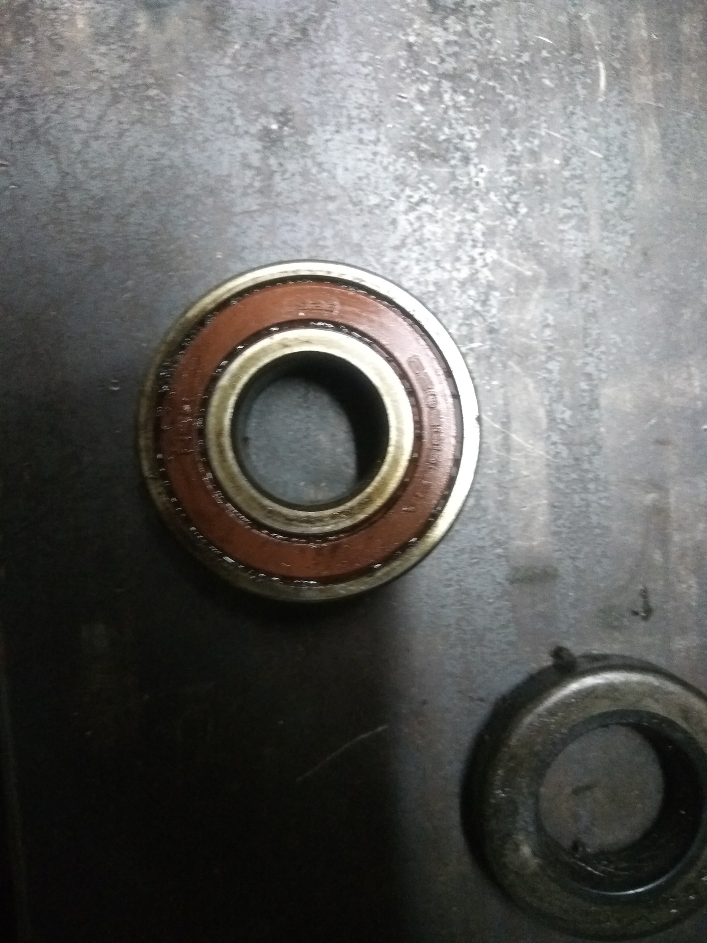 сальник коленвала передний ауди а4 б5. 4 мкпп. сальник гидроусилителя пассат б3. сальник коленвала пассат б5. сальник промвала ауди 80.