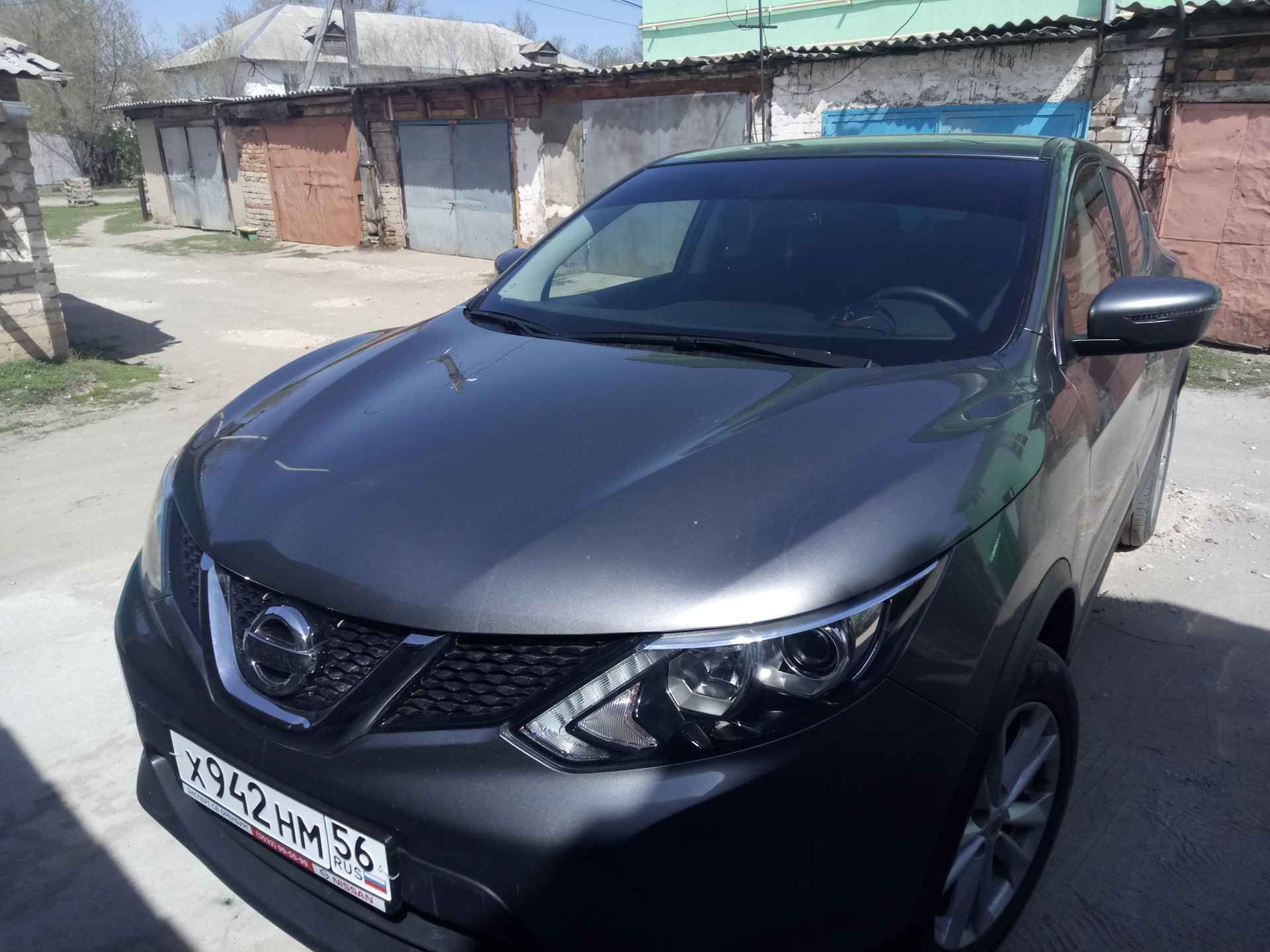 Козырек на лоб — Nissan Qashqai (2G), 2 л, 2017 года | стайлинг | DRIVE2