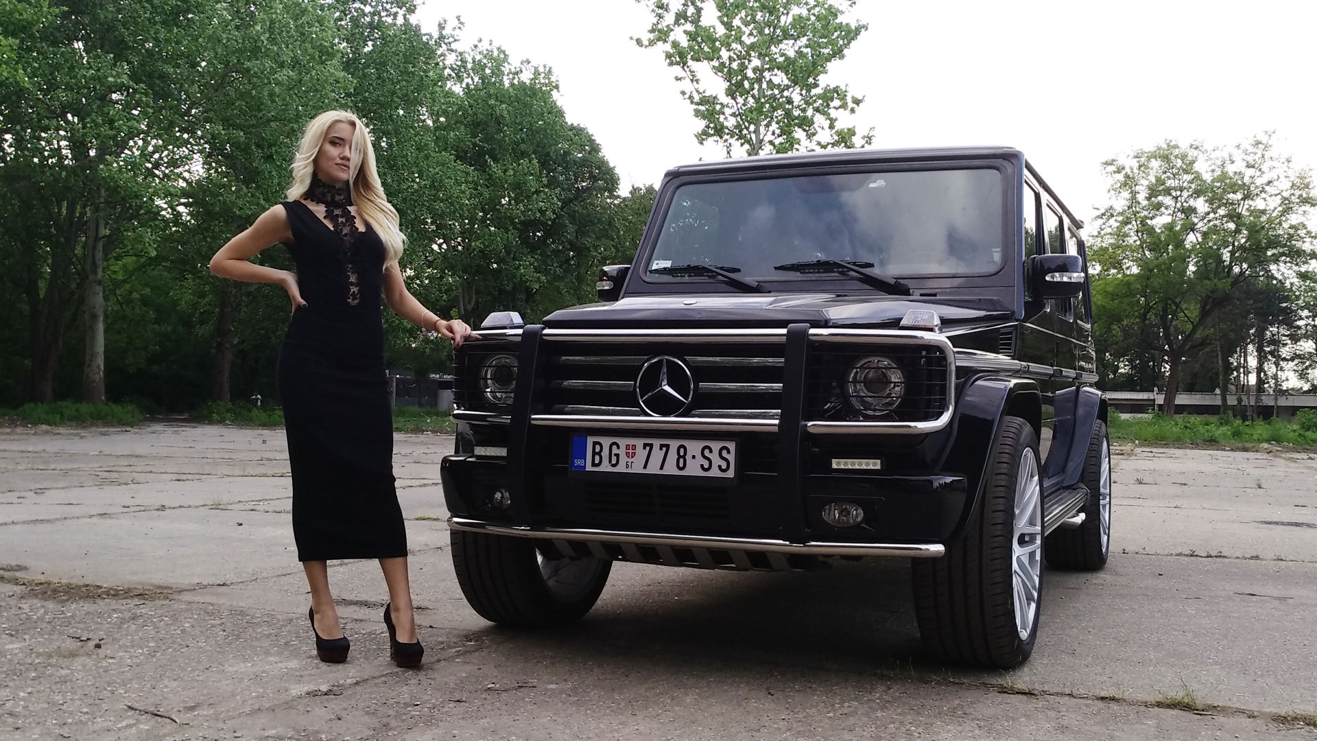 Mercedes-Benz g class цер girl