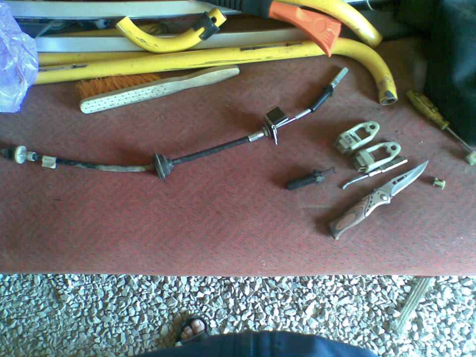 Тугая педаль сцепления. Калина 1 — Lada Калина хэтчбек, 1,6 л, 2010 ...