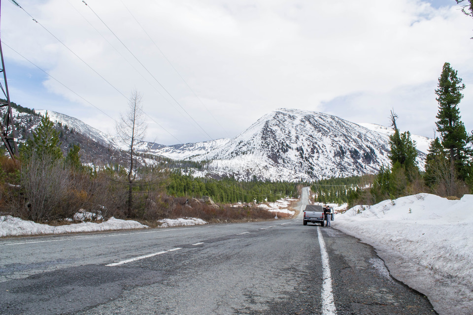 Сотый перевал на 1 мая. Граница Хакасии и Тывы. — Ford Ranger (2G), 2,5 л,  2008 года | путешествие | DRIVE2