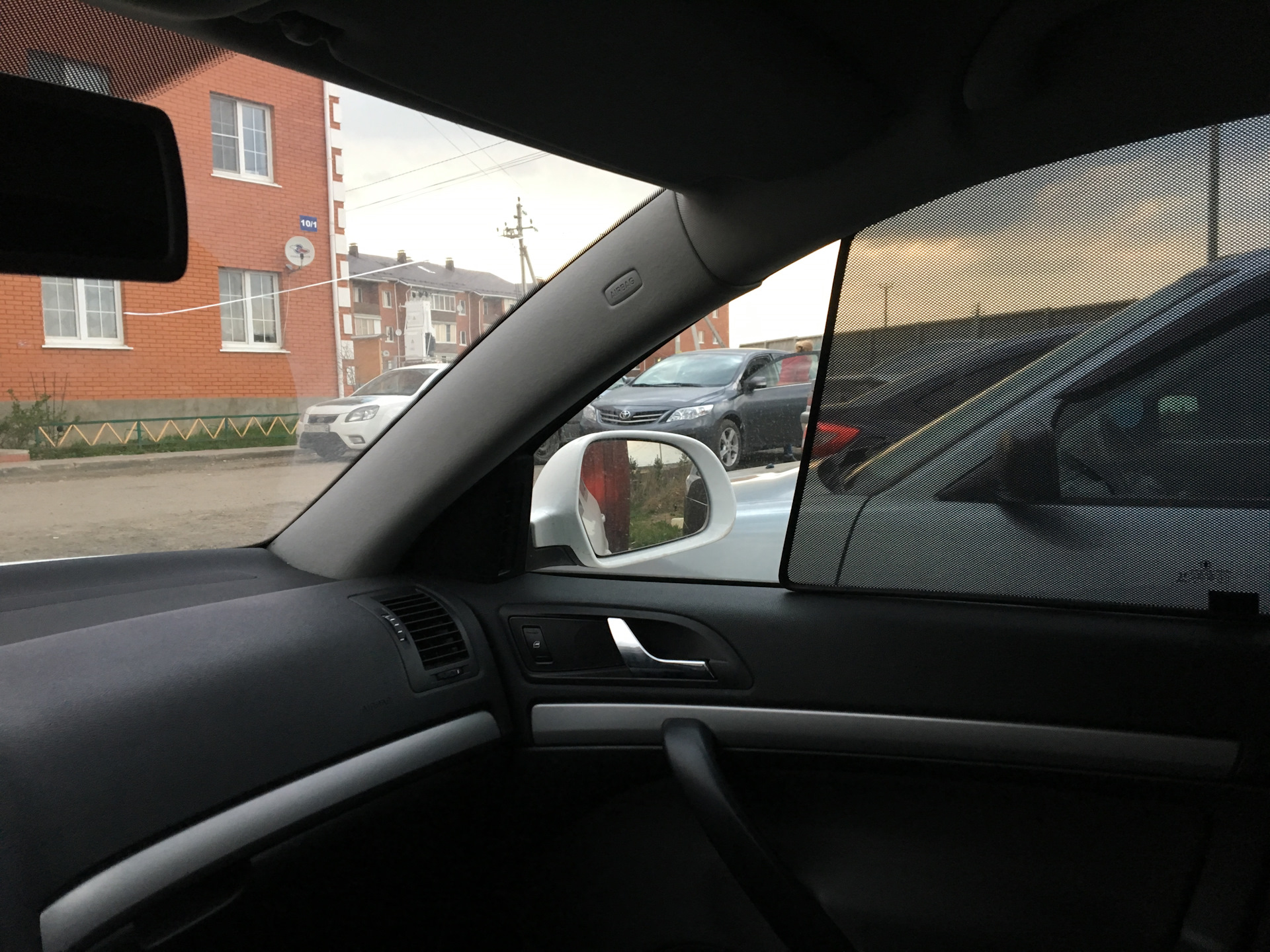 Шторки каркасные skoda superb ii (2008-2015). Шторки шкода фабия 2. 565064365 шторки skoda kodiaq. Шкода шторки. Каркасные шторки на шкоду кодиак.