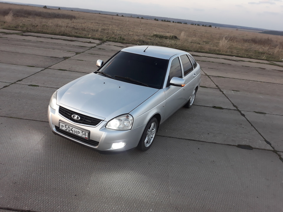 Фото в бортжурнале Lada Приора хэтчбек