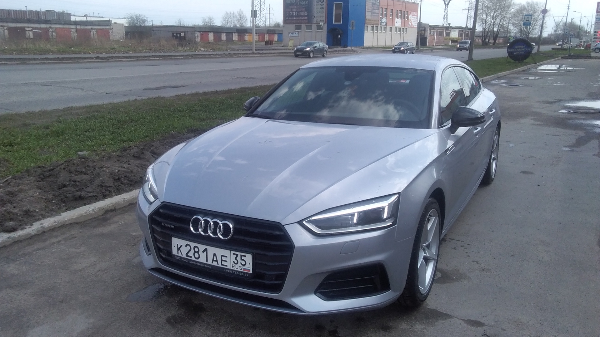 Audi A5 Sportback (2G) 2.0 дизельный 2018 | серебристая пузотерка на DRIVE2