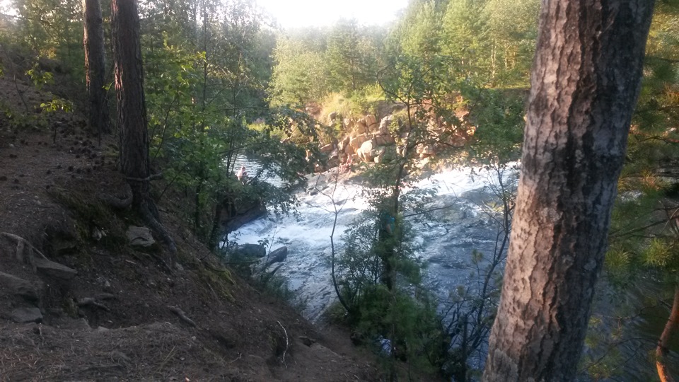 Село южаково свердловской. Южаковский пруд. Южакова водопады. Южаковский пруд Свердловская область. Водопады Южакова Нижний Тагил.