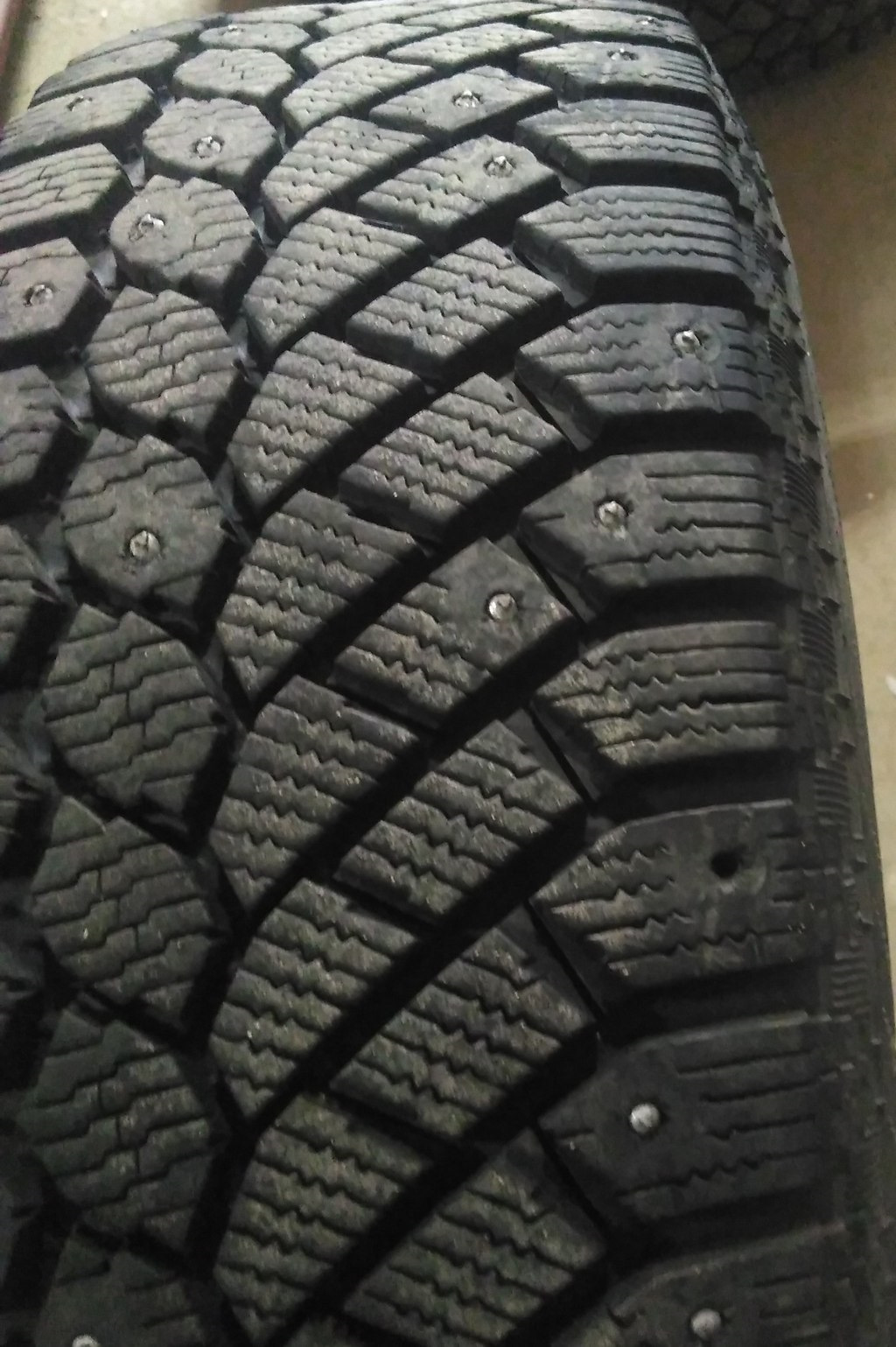 Gislaved nord frost 200 102t. Гиславед Норд Фрост 200. Nord Frost 195/65 r15.