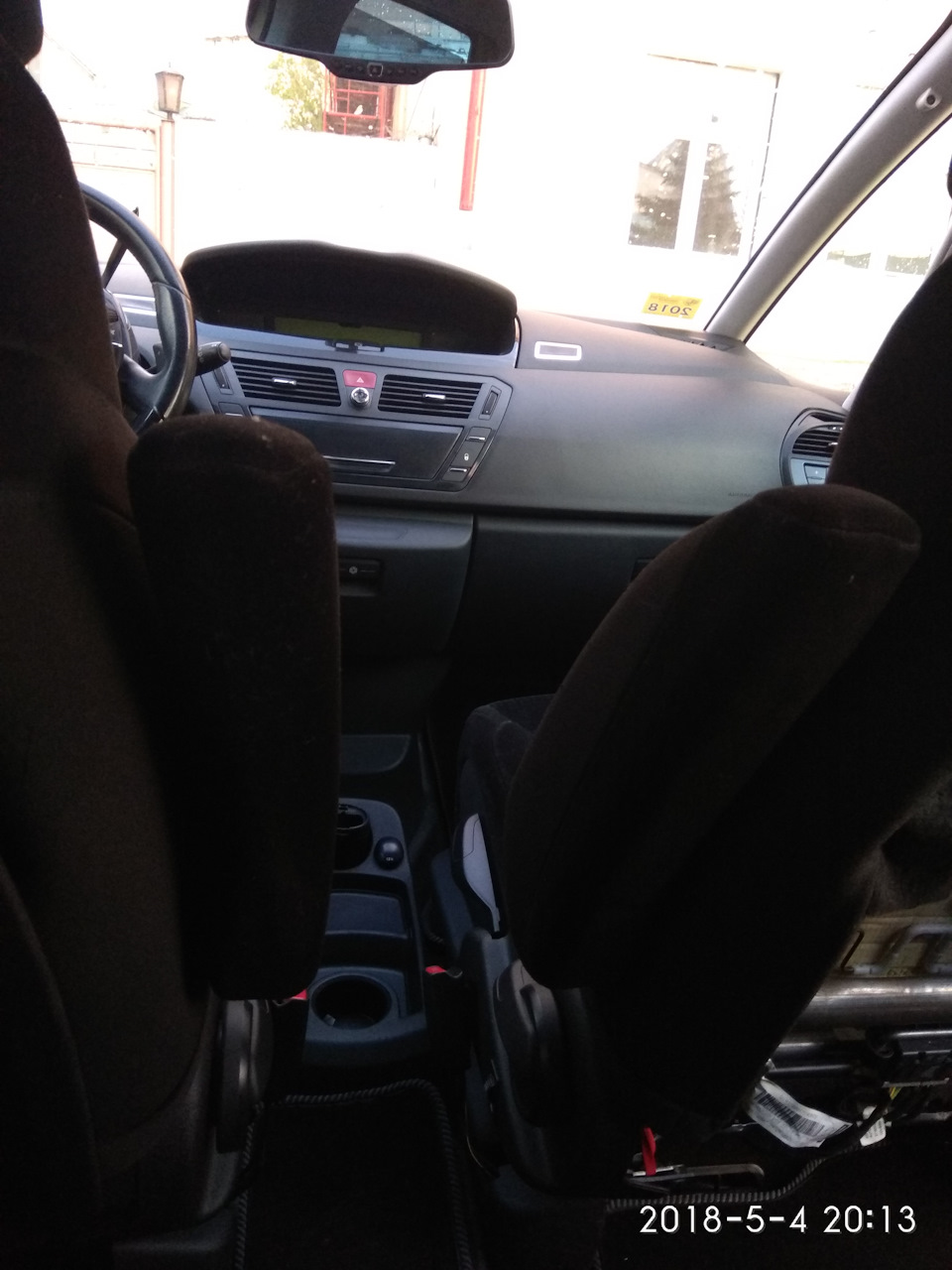 Фото в бортжурнале Citroen C4 Picasso (1G)