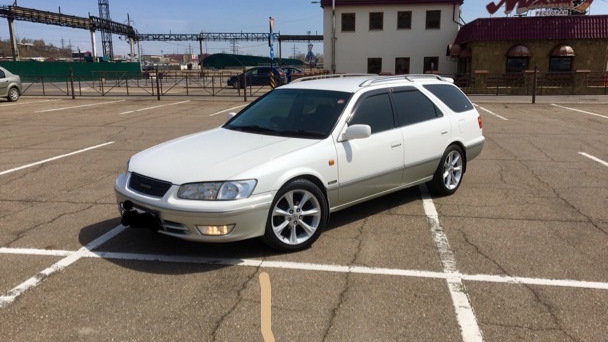 Toyota Camry Gracia Touring Edition