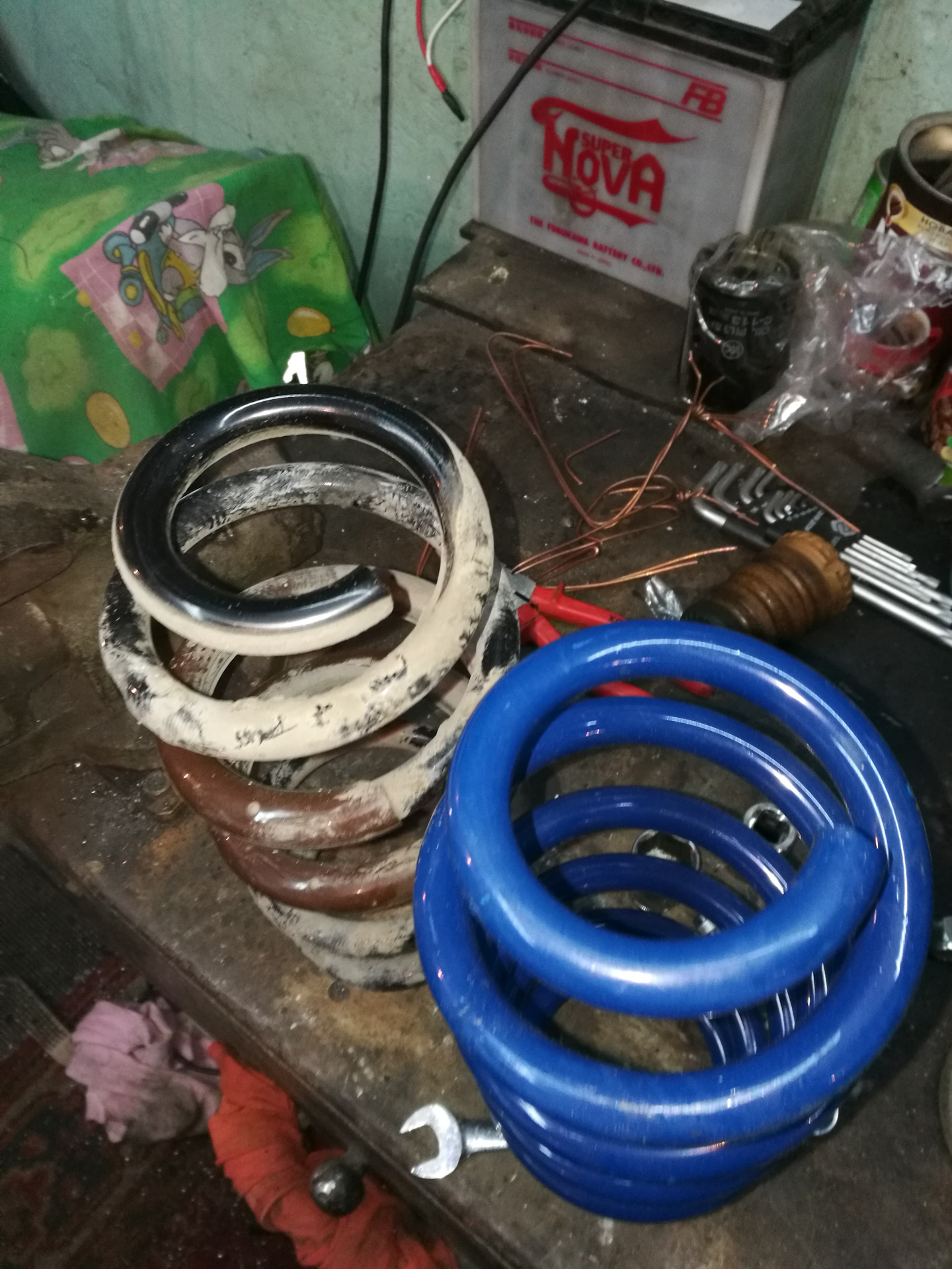 Замена передних стоек KYB + усиленные пружины OBK часть 2 — Toyota RAV4 ...