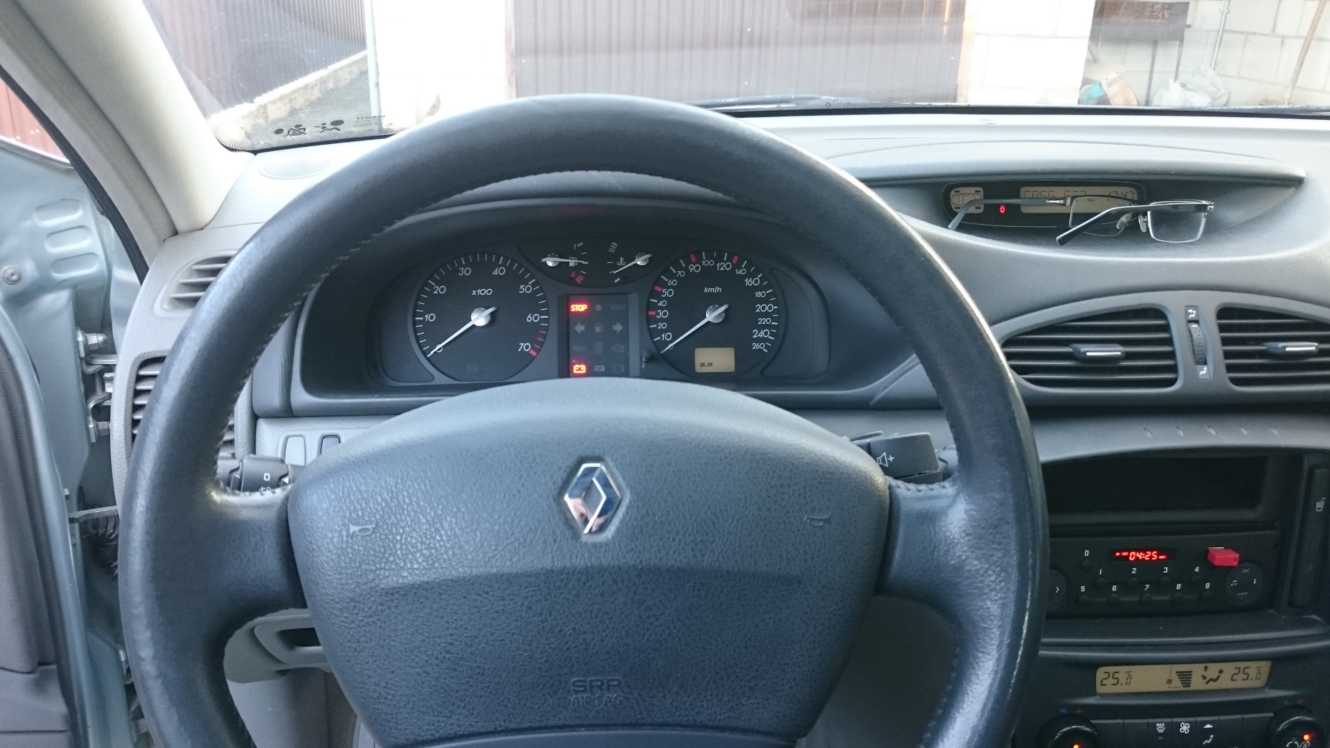 Установка круиз контроля — Renault Laguna II, 1,8 л, 2001 года |  электроника | DRIVE2