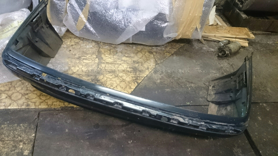 Photo from the logbook BMW 7 series (E38)