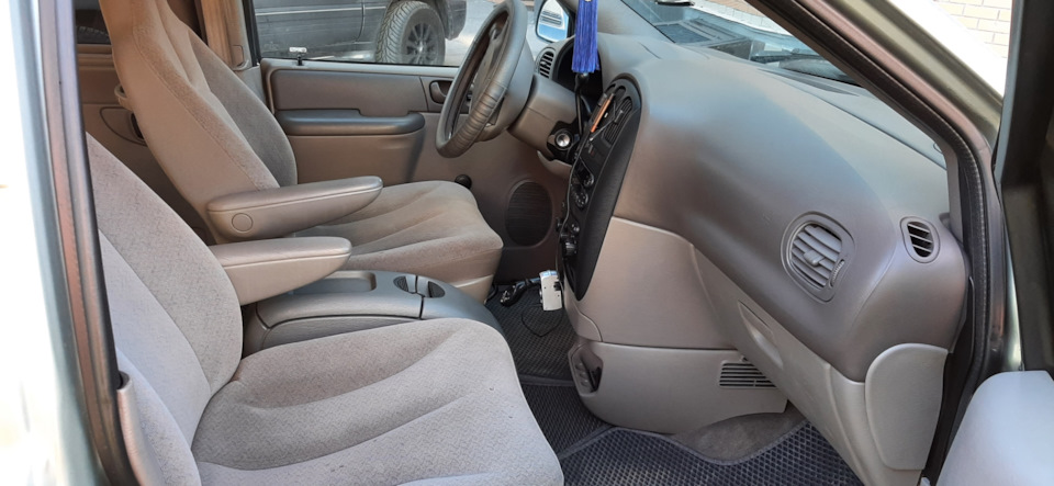 Наводим марафет. — Chrysler Voyager (4G), 2,4 л, 2003 года | своими ...