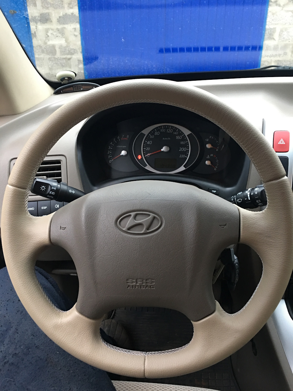 Перетяжка руля - Hyundai Santa Fe (3G), 2,4 л, 2014 года тюнинг DRIVE2