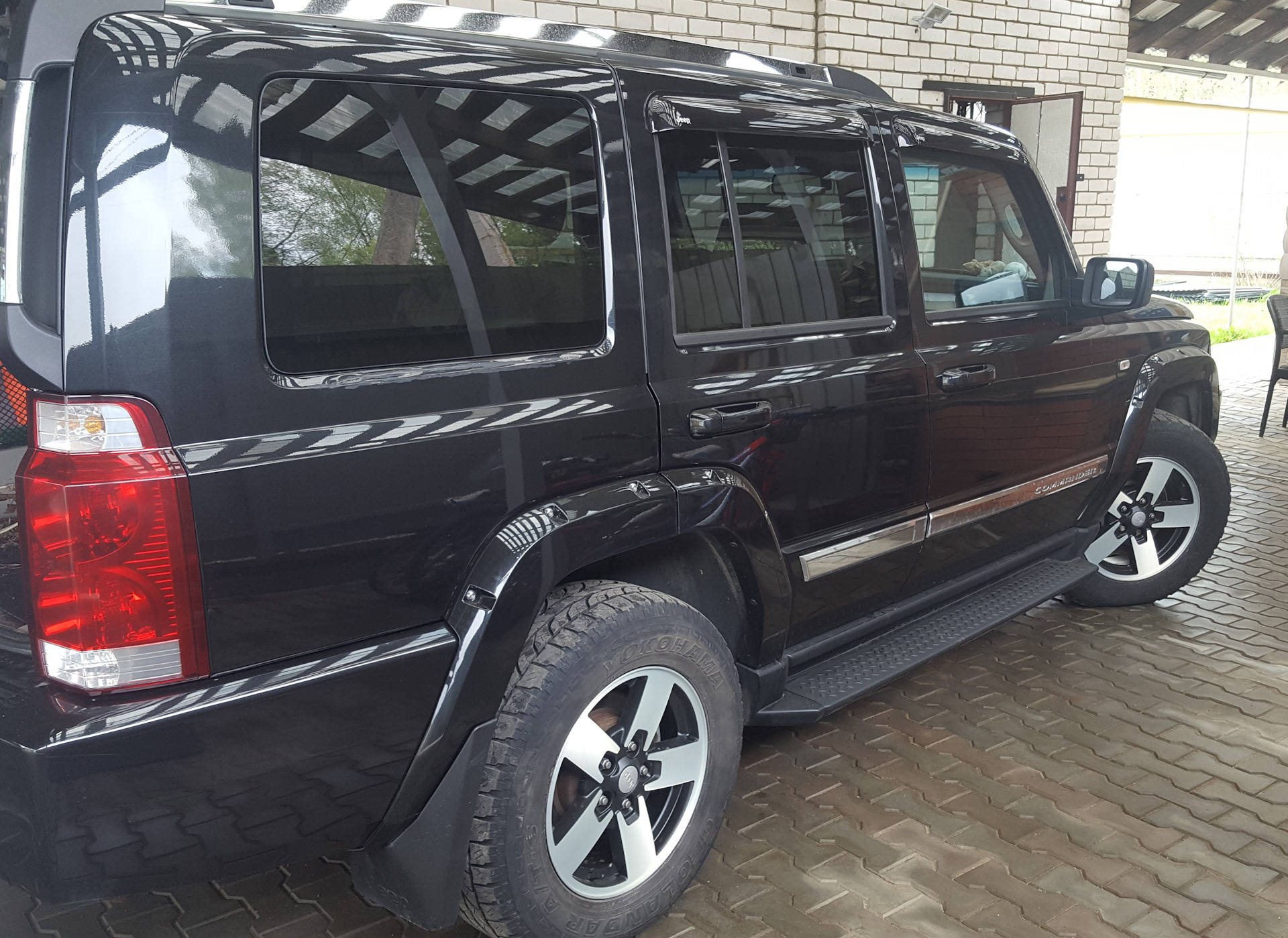 Commander Jeep diski. Jeep Commander XK. Диски на дип коммандер. Jeep Commander на дисках r19.