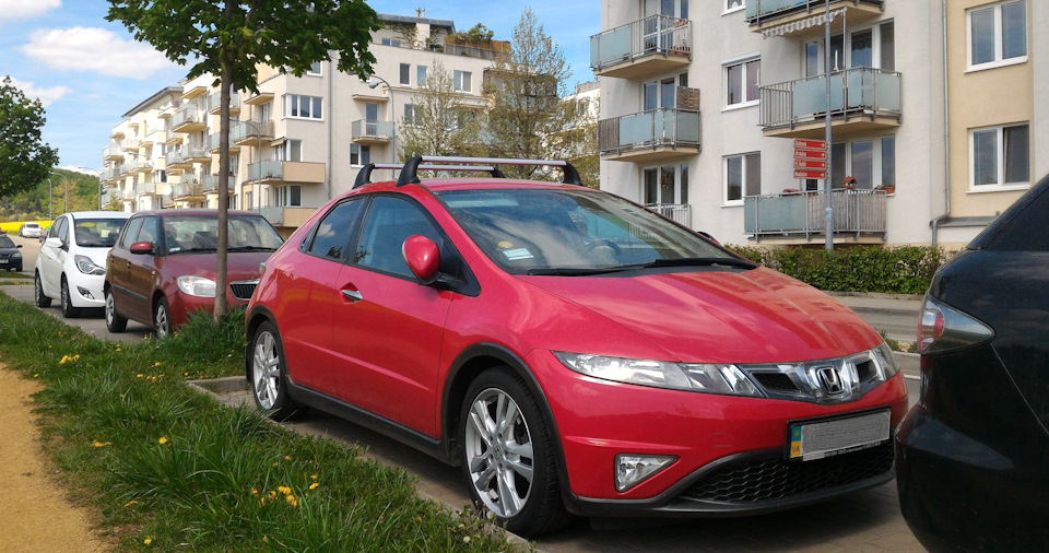 Фото в бортжурнале Honda Civic 5D (8G)