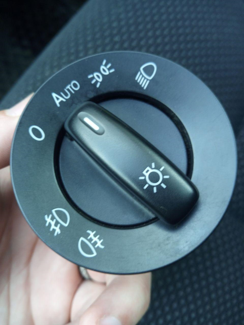 ДХО через габариты (габариты как ходовые огни). — Volkswagen Passat B6 ...