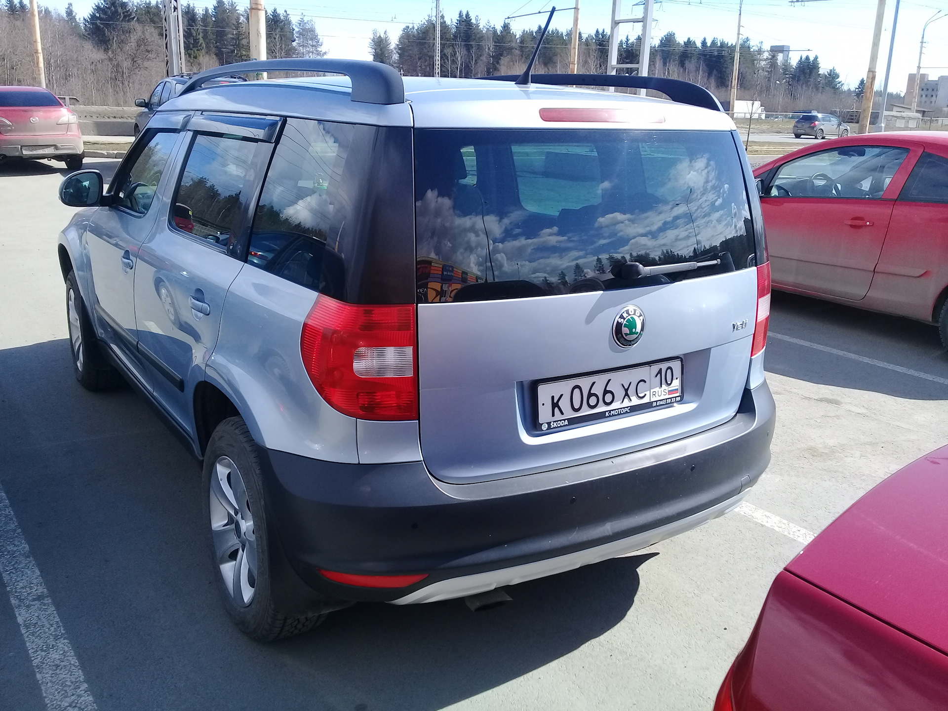 Шкода ети 1.2. Skoda Yeti 1.2. Шкода Йети 1.2 турбо. Skoda Yeti турбированный. Шкода Йети госномер: к201тс190.