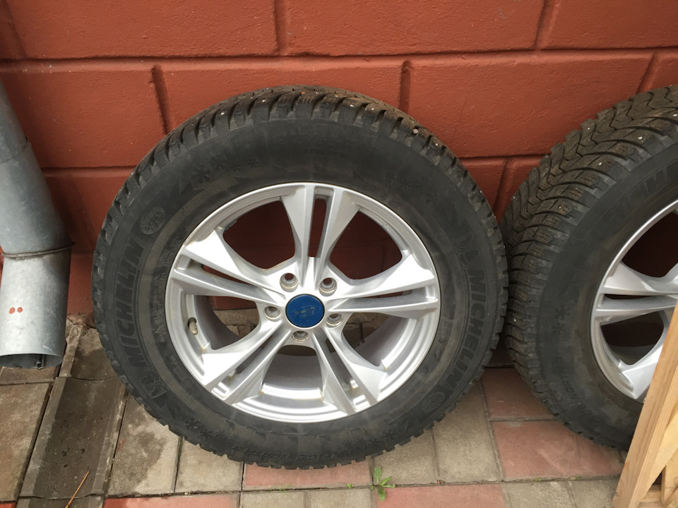 продам диски на форд фокус 3 — Ford Kuga (2G), 2,5 л, 2014 года ...