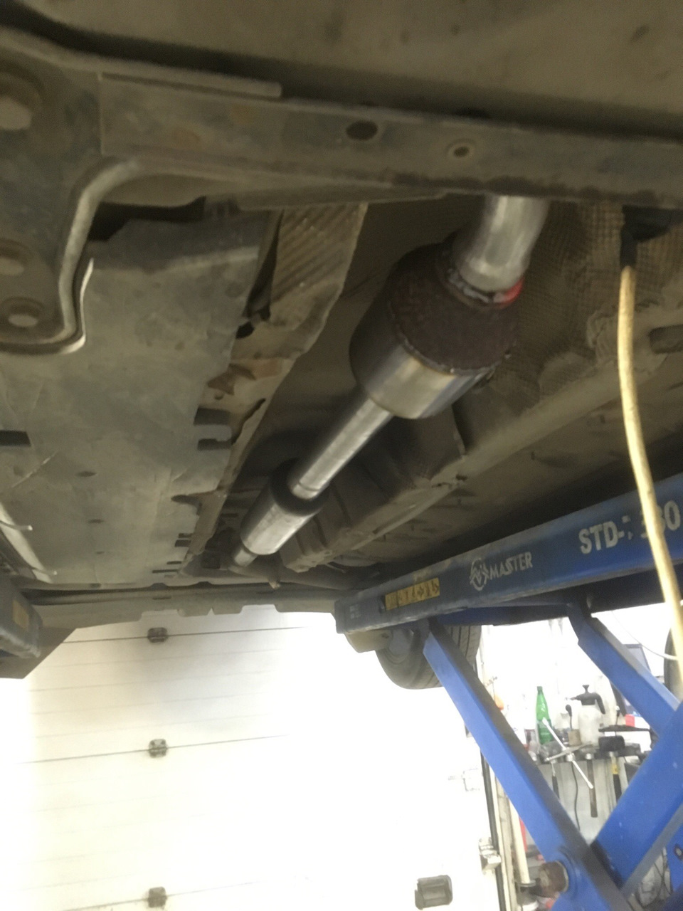 Замена пламегасителя на пламегаситель, резонатора на резонатор ...