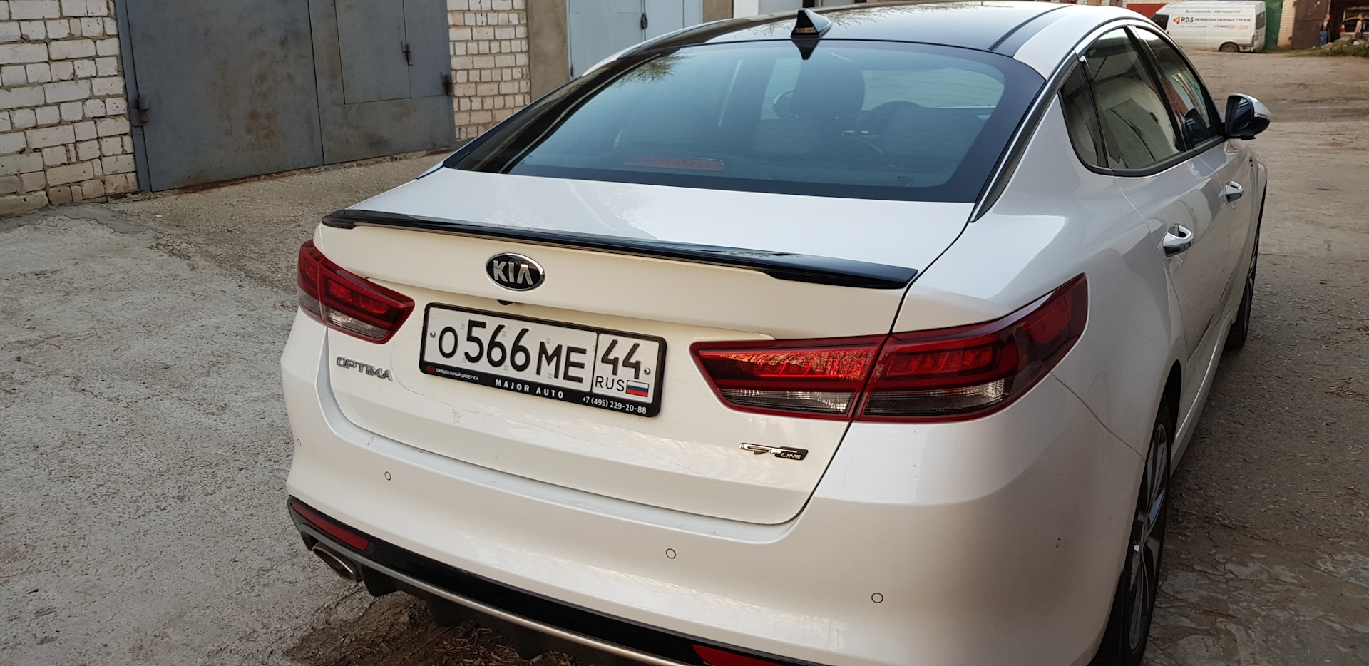 Kia Optima 4 спойлер