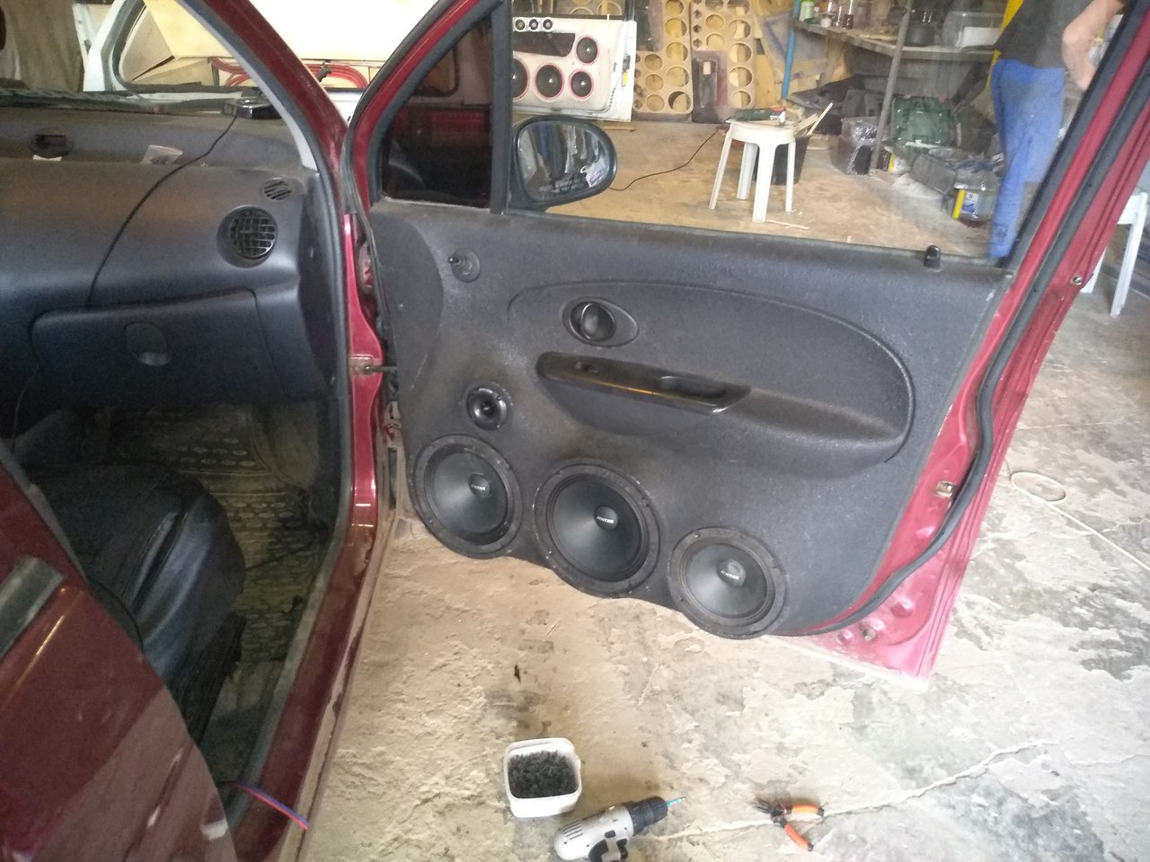 Подиумы 20 матиз. Подиумы матиз. Подиум под 13 динамик на дэу матиз. Динамики в передние двери матиз. 13 динамики в дэу матиз.