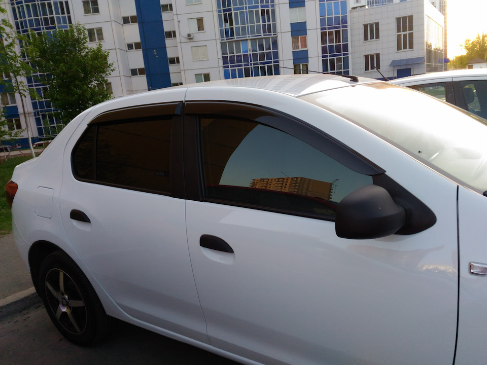 Каркасные шторки Легатон — Renault Logan (2G), 1,6 л, 2015 года ...