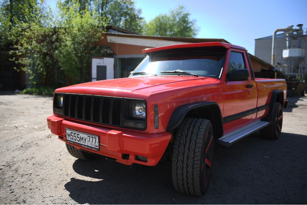 Jeep j 10 Comanche