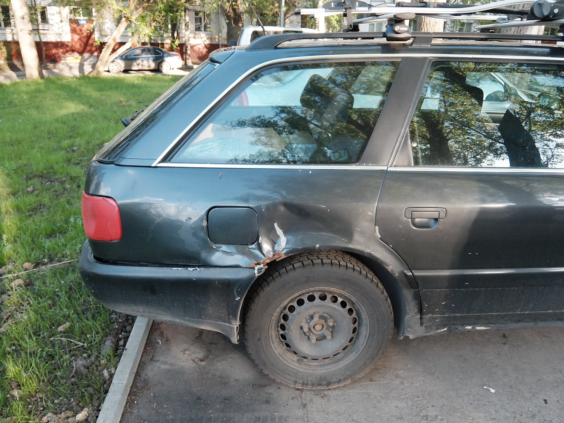 Ауди битая — Audi A6 (C4), 2,6 л, 1994 года | ДТП | DRIVE2