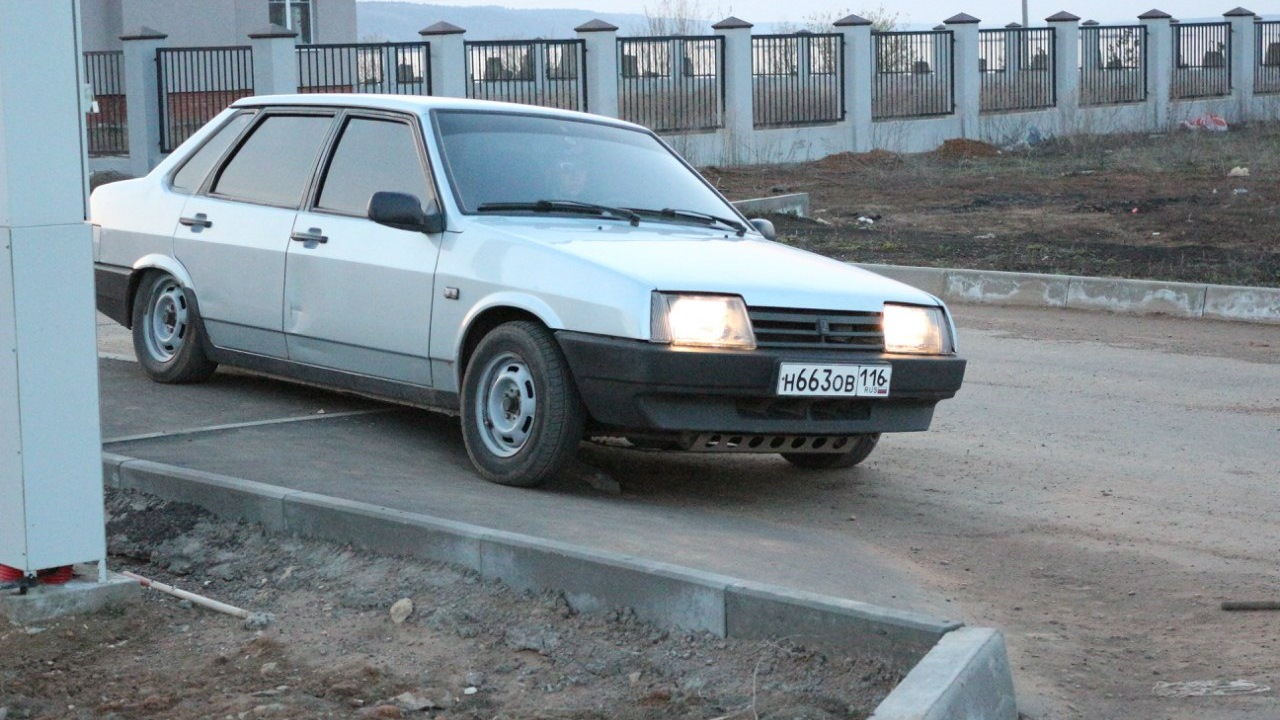 Lada 21099 1.5 бензиновый 2003 | БАНДИТ на DRIVE2