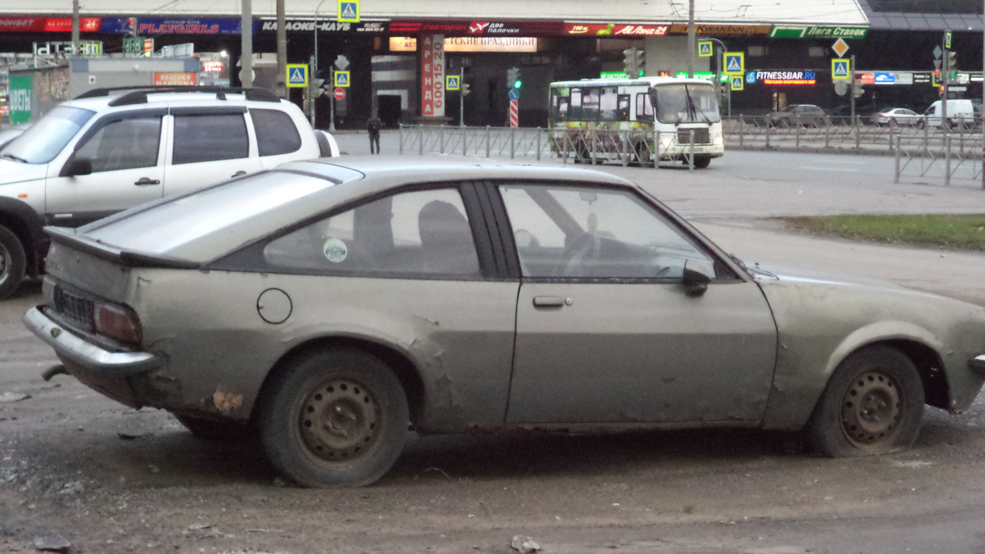 брошенные автомобили в санкт петербурге