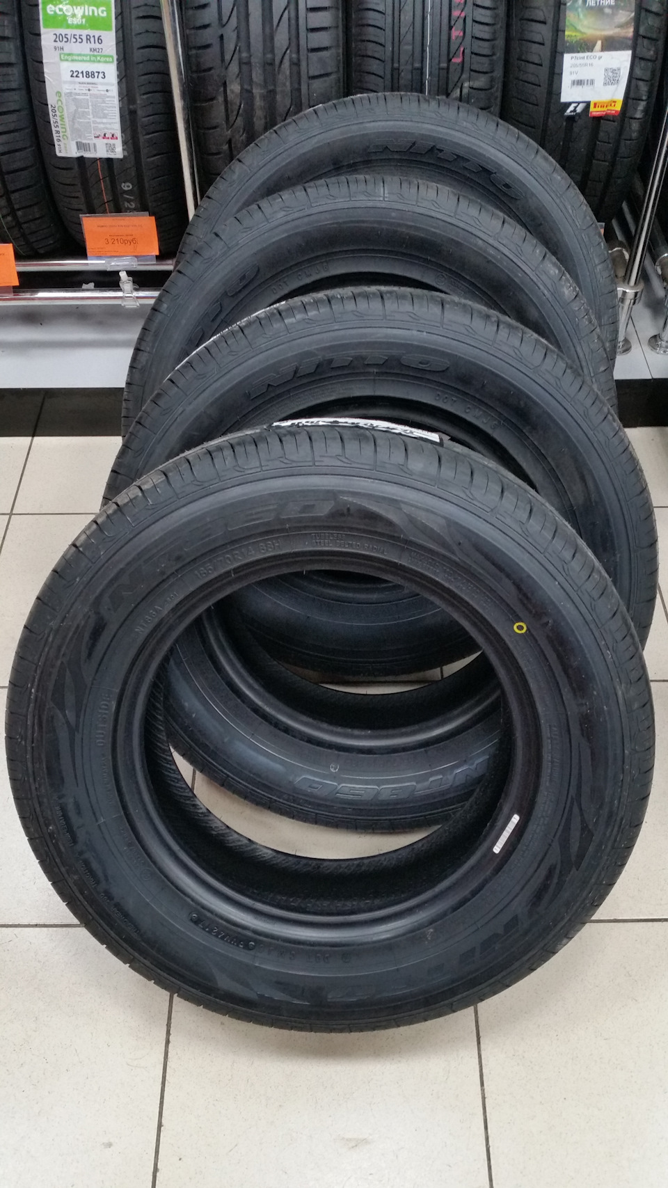 Nitto therma spike 14. Nitto 185 70 r14. 185\65\14 зима nitto sn2 winter. 175/65r14 nitto sn2 82q. Ovation vi-388 сбоку.