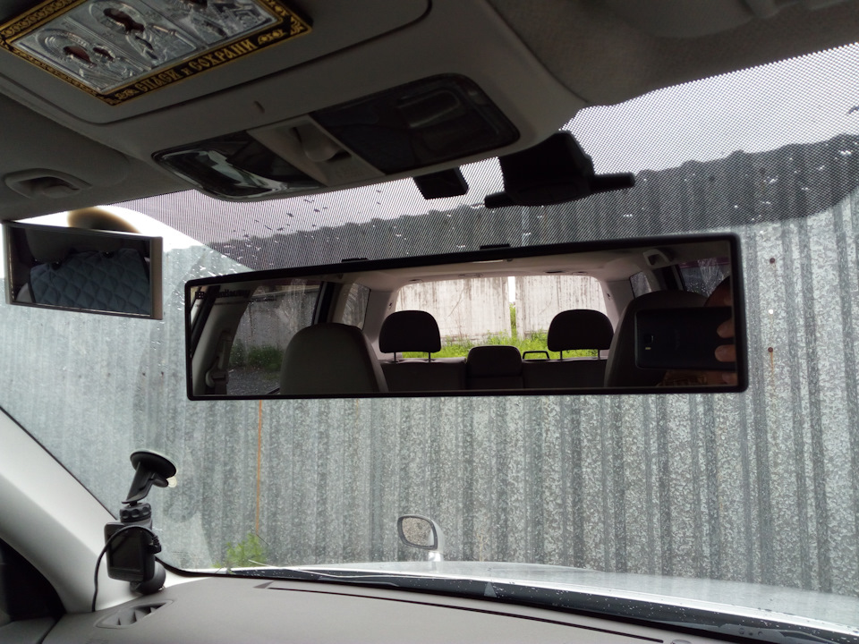 Видно левый ряд в слепой зоне — Subaru Forester (SH)