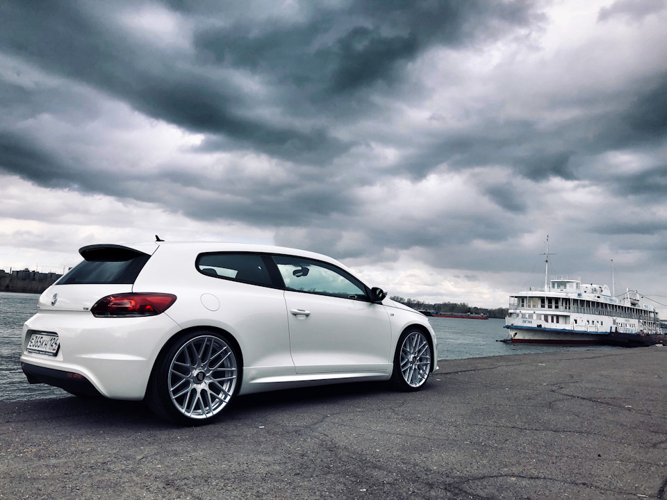 Volkswagen Scirocco 1080 С… 2340