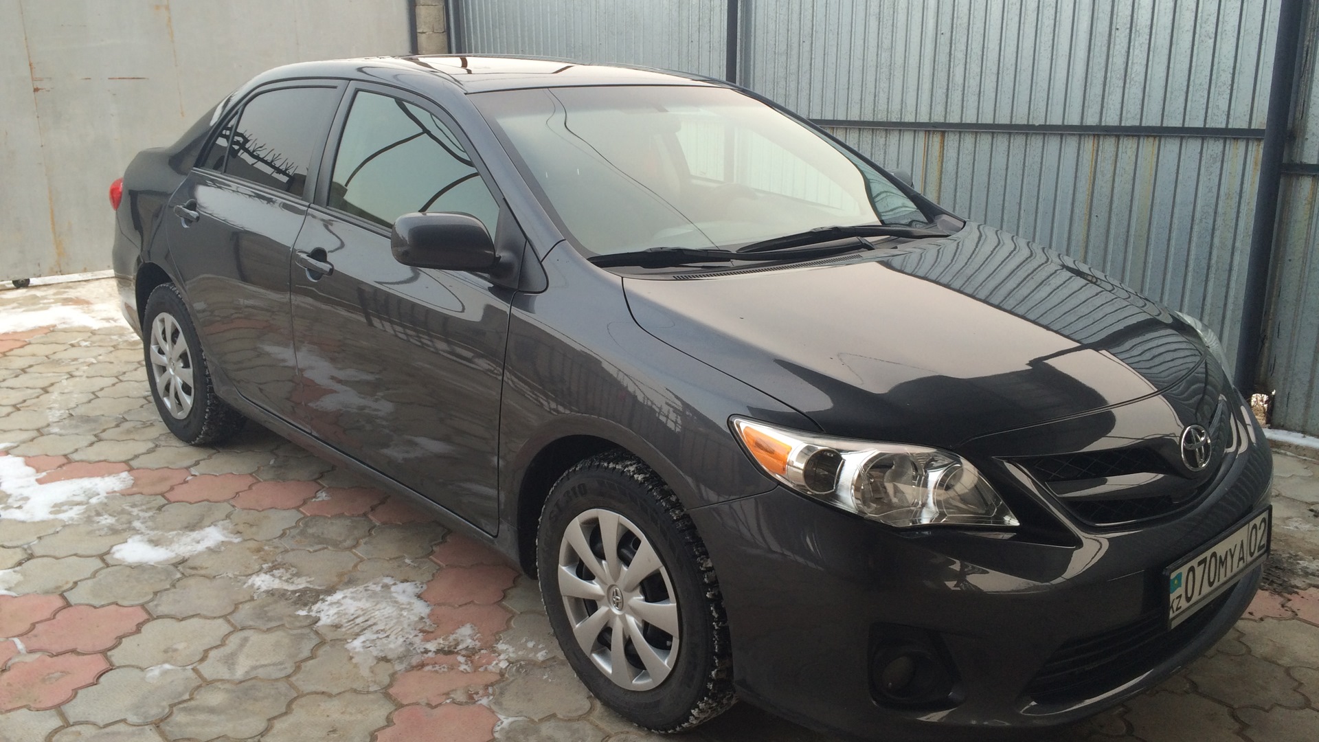 Toyota Corolla (140/150) 1.8 бензиновый 2011 | GREY на DRIVE2