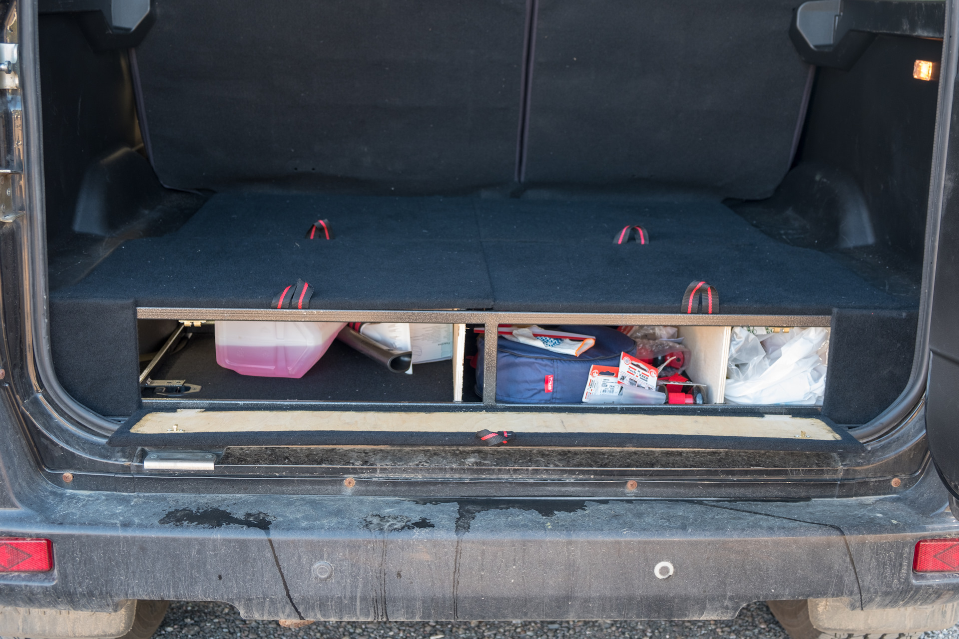 Багажник уаз патриот 2015 г. Спальник органайзер в паджеро-спорт 2. Chevrolet niva багажник спальник. Спальник сурф 130. Спальник органайзер в багажник.