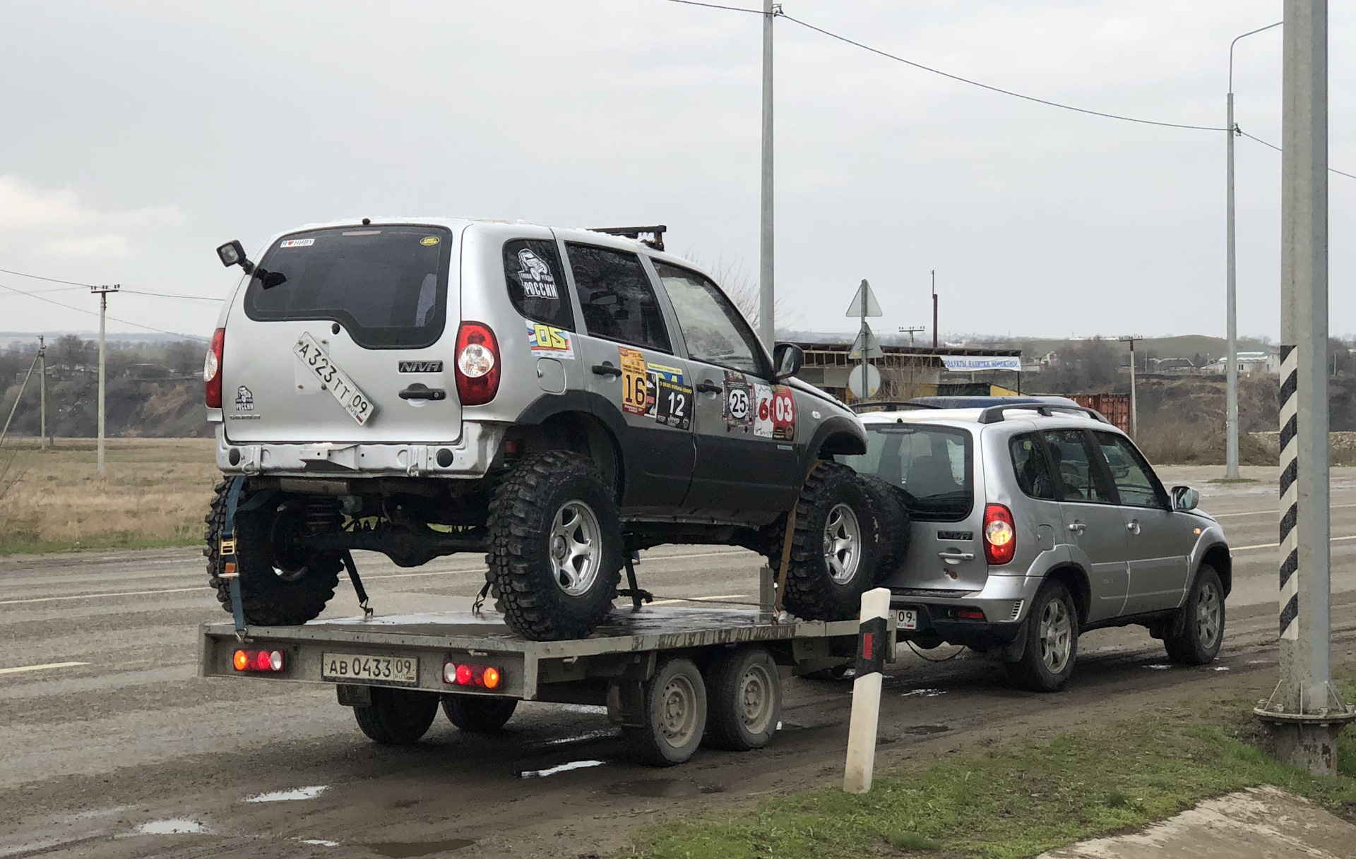 Шевроле нива с прицепом фото