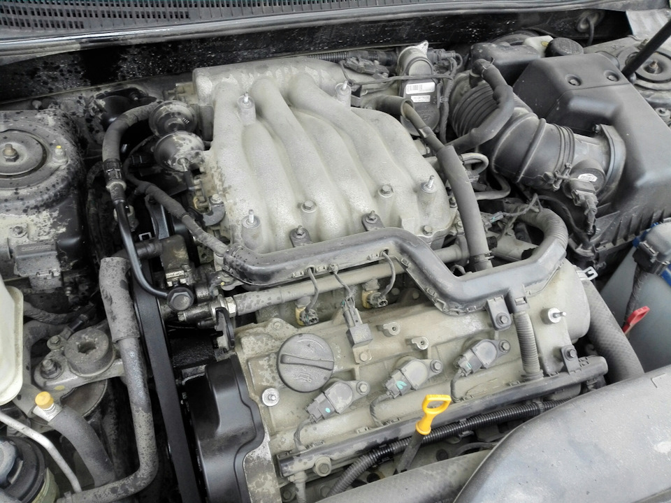 1.7 литра. Мотор Грандер 2.7 v6. Hyundai 2.7 под капотом. Hyundai Grandeur TG 2.7 мотор. Расположение цилиндров Hyundai Grandeur 3.0.